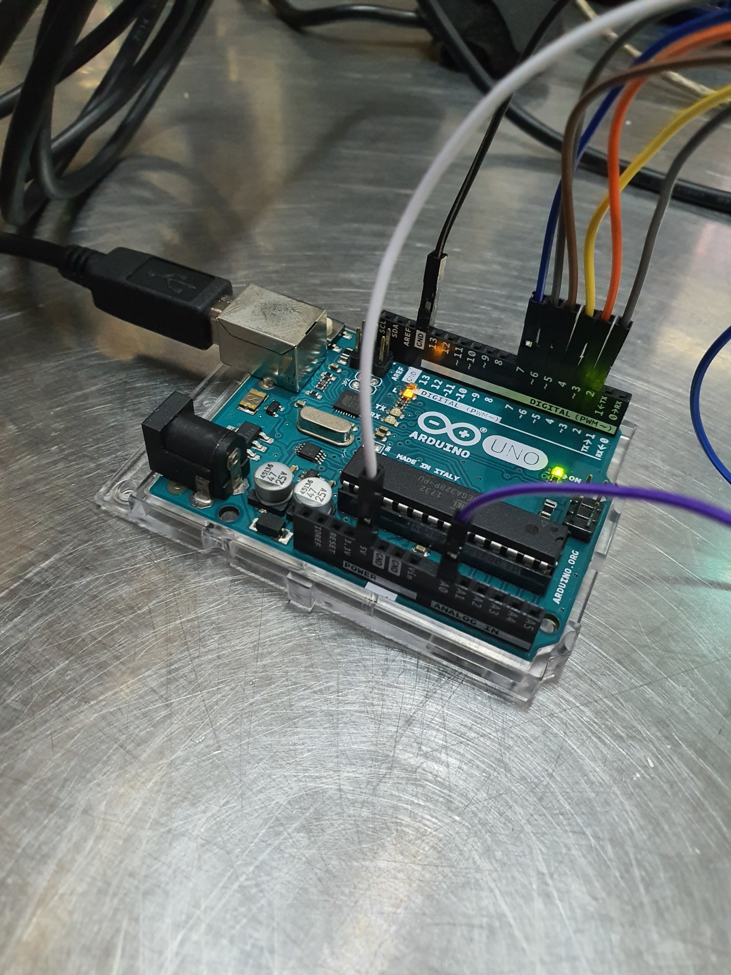 Using arduino uno with lcd display and temperature sensor LM35 ...